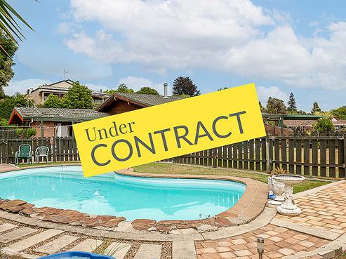 26 Sheridan Crescent, Leamington