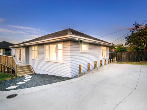 46 Waipani Road, Te Atatu Peninsula