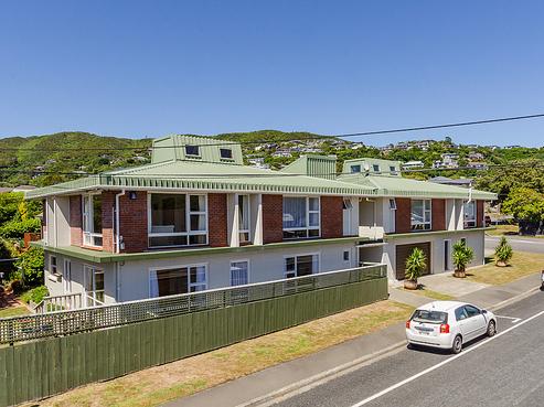 1/17 Lewer Street, Karori