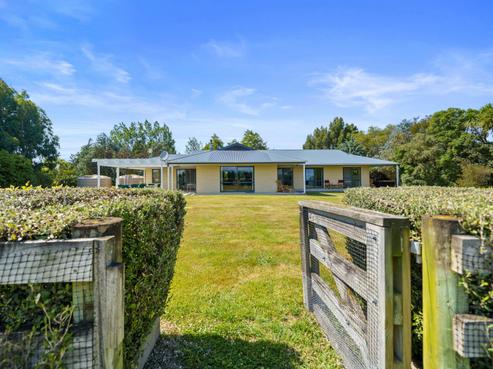 12 Hawkins Drive, Martinborough