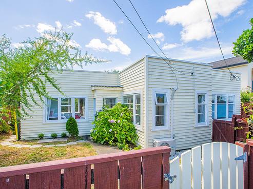 190 Rosetta Road, Raumati South