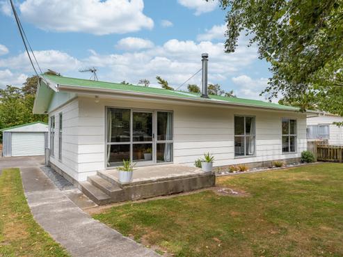 35 Waite Street, Featherston