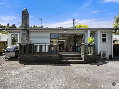 32 Coast Road, Wainuiomata
