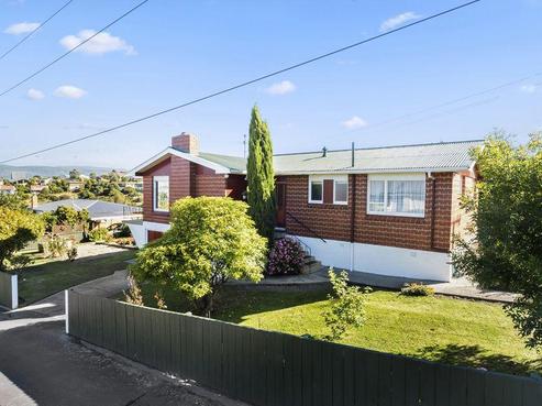 243 Highcliff Road, Shiel Hill