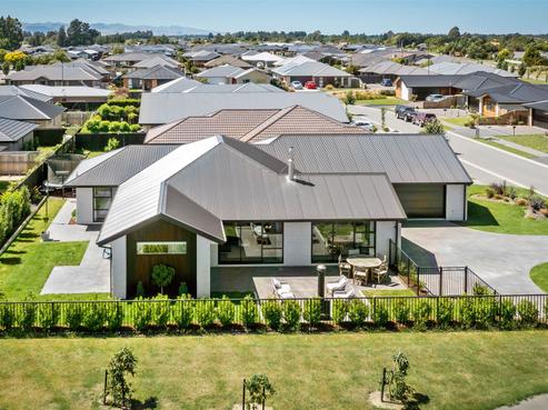 12 Sandstone Crescent, Rolleston