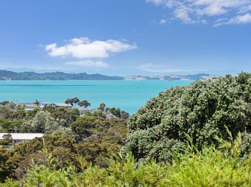 20 Maraetai School Road, Maraetai