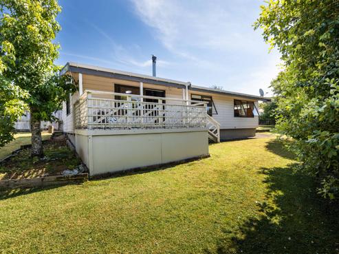 41 Riversdale Drive, Merrilands