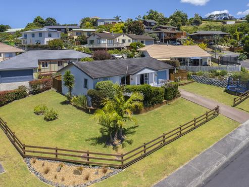 1 Kassa Rise, Helensville