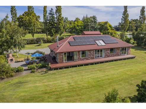 5 Brockley Road, Hadlow