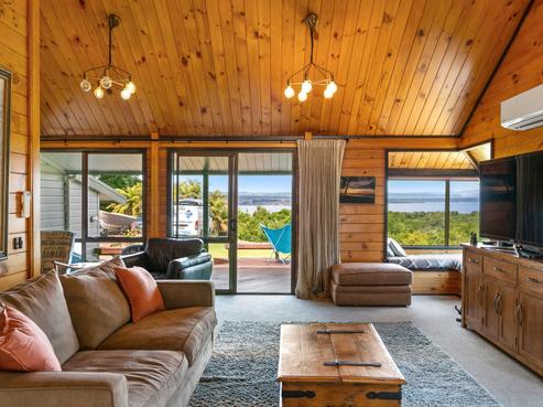 118 Wakeman Road, Acacia Bay