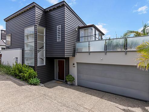 140 Saint Johns Road, Saint Johns