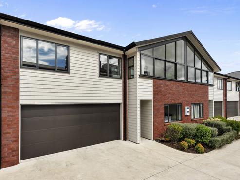 3/15 Cook Street, Hamilton East
