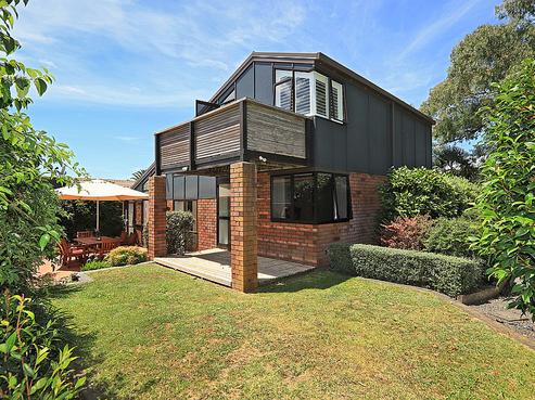 14 Cedar Road, Te Awanga