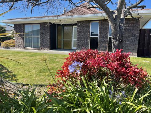 37 York Avenue, Tamatea