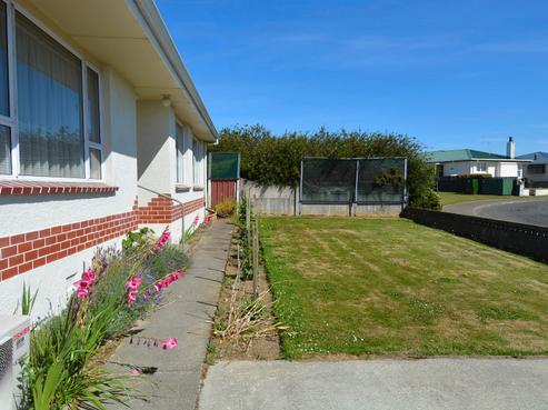 10 Arundel Crescent, Strathern