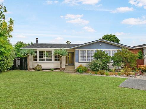 5 Bellringer Road, Massey