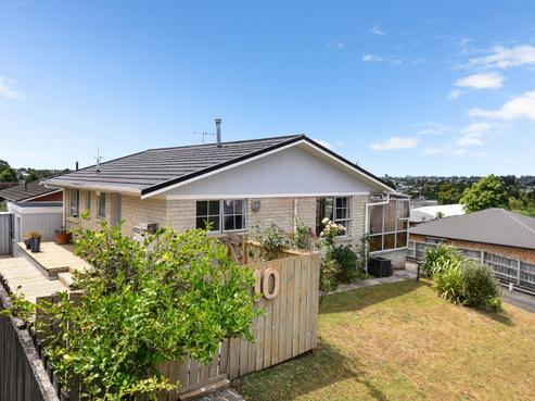 10 Salmond Place, Dinsdale