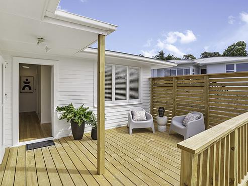 1/23 Fairclough Road, Beach Haven