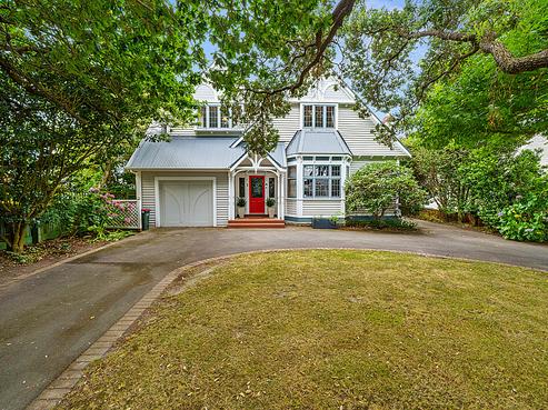 1 Glen Iris Grove, Woburn
