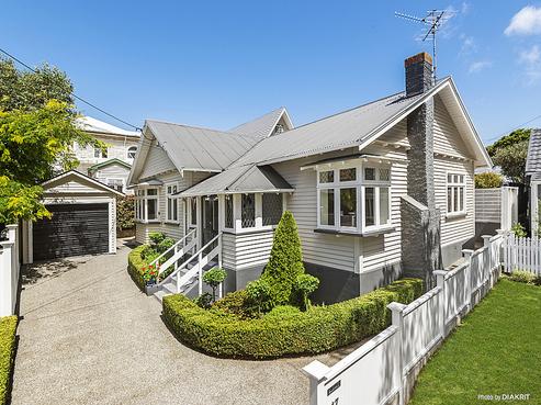 17 Aorangi Terrace, Thorndon