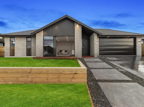 41 The Meadows Drive, Flagstaff