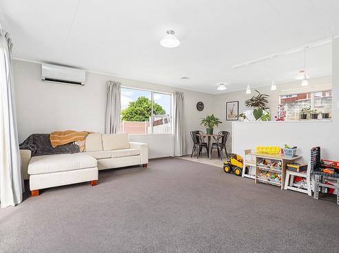 15 Montana Place, Dinsdale
