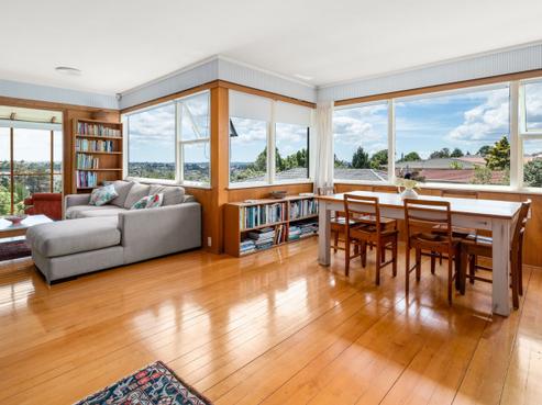 275 Don Buck Road, Massey