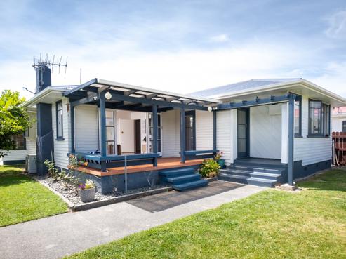 27 Magdalen Crescent, Pirimai