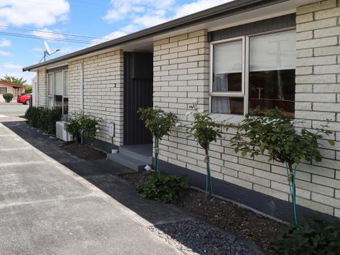 2/204 Belvedere Road, Carterton