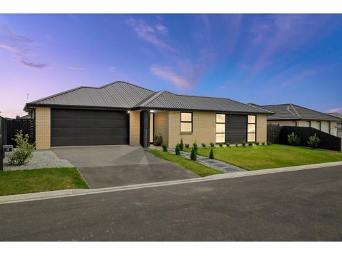 12 Dahlia Drive, Hornby