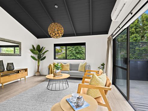 1/663 Beach Road, Rothesay Bay
