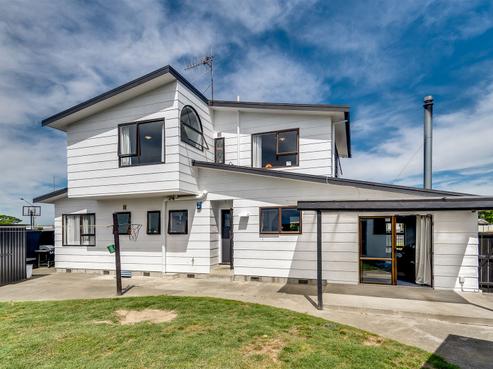 4 Clement Place, Greenmeadows