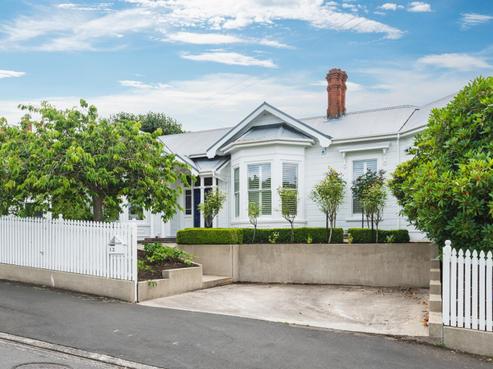 12 Napier Street, Belleknowes