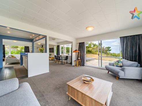 19 Timaru Grove, Kelson