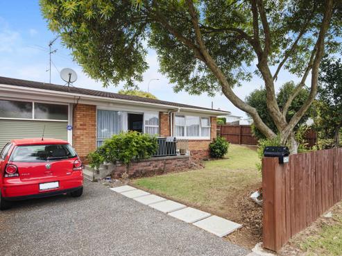 1/20 Victoria Street, Pukekohe