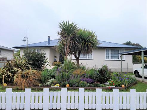 81 Barraud Street, Dannevirke