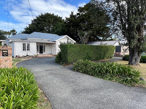 17 Saint Marys Road, Waipu