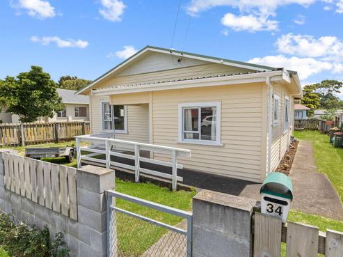 34 High Street West, Waitara
