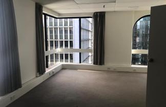 Office Suite on Queen Street!