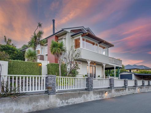 108 Moncks Spur Road, Redcliffs
