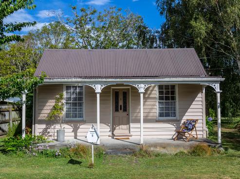5 Horton Street, Greytown