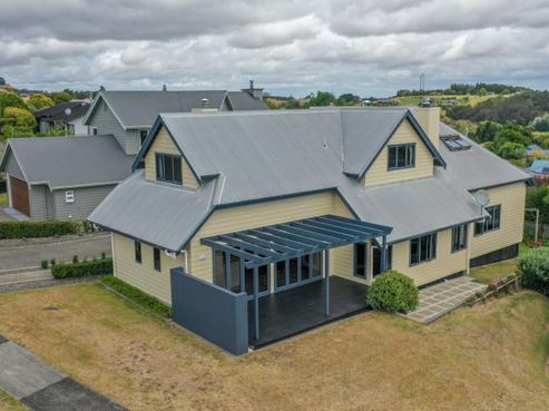 103 Alexander Close, Thames