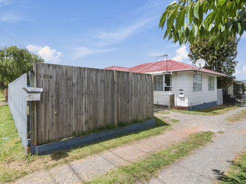 212A Clayton Road, Mangakakahi