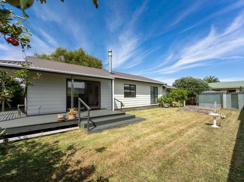76A Elizabeth Street, Waikanae