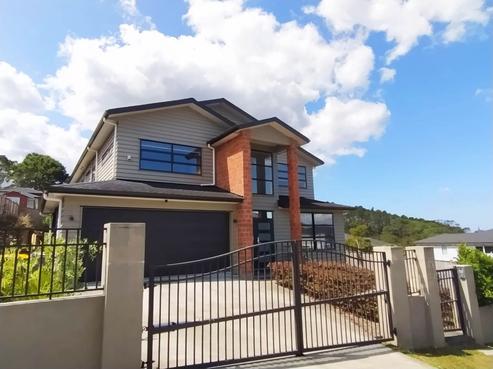 14 Golden Morning Drive, Albany Heights