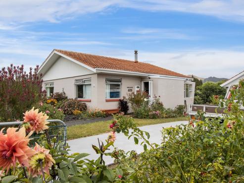 77 Barry Road, Waihi
