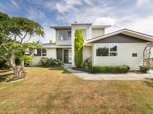 7 Paradise Place, Milson