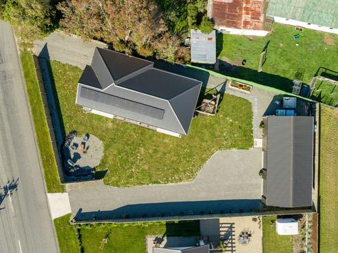 102 South Belt, Solway
