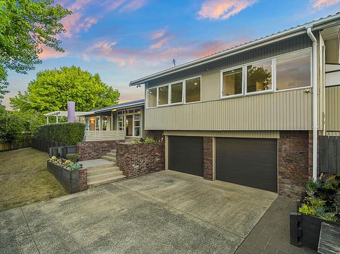 139 Elliot Street, Pahurehure