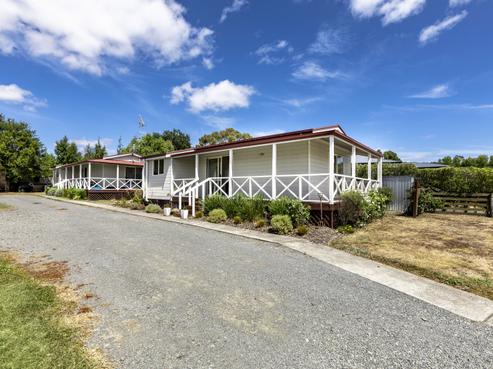 16 Abbot Avenue, Waipawa